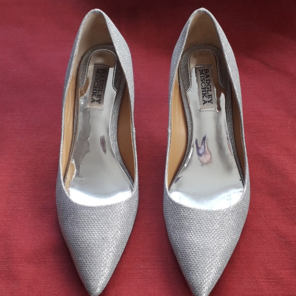 Badgley Mischka Glitter Poise Metallic Silver Mid Heel Shoes